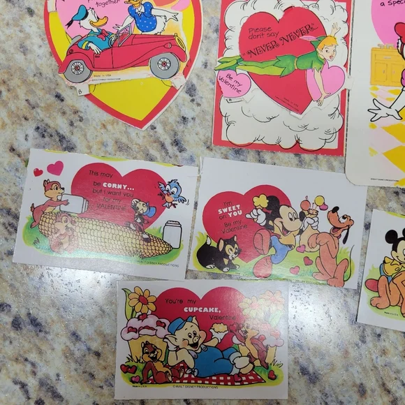 SOLD      Vintage Disney Valentine's Day Cards/ Postcards - Picture 2 of 10